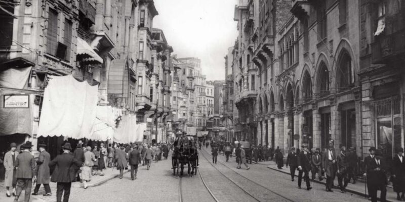 Galata Borsası ve Spekülasyonun Doğuşu - Ahmet Faruk Yıldız - A. Faruk Yıldız - Bundle - Gazeteci - MİK Portal - Türk-Alman Üniversitesi - Editör - Linkedin