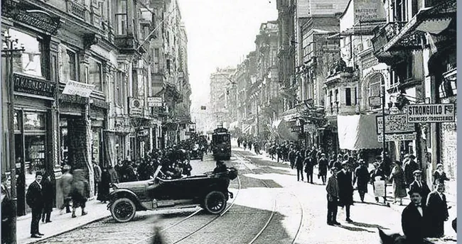 100 Yıllık Bir Medya Etnografisi: Sermet Muhtar Alus Üzerine