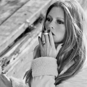 cigarette | Bir Nefes Melankoli, Bir Dal İsyan: Sinemada Sigara Sahneleri