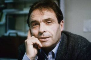 images | Pierre Bourdieu ve Habitus: 'Ben Bunu Gerçekten Seviyorum' Ne Demek?